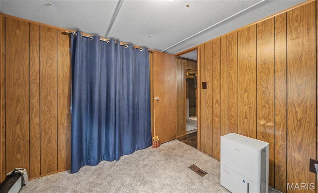 425 Eisenhower Street Property Photo 16