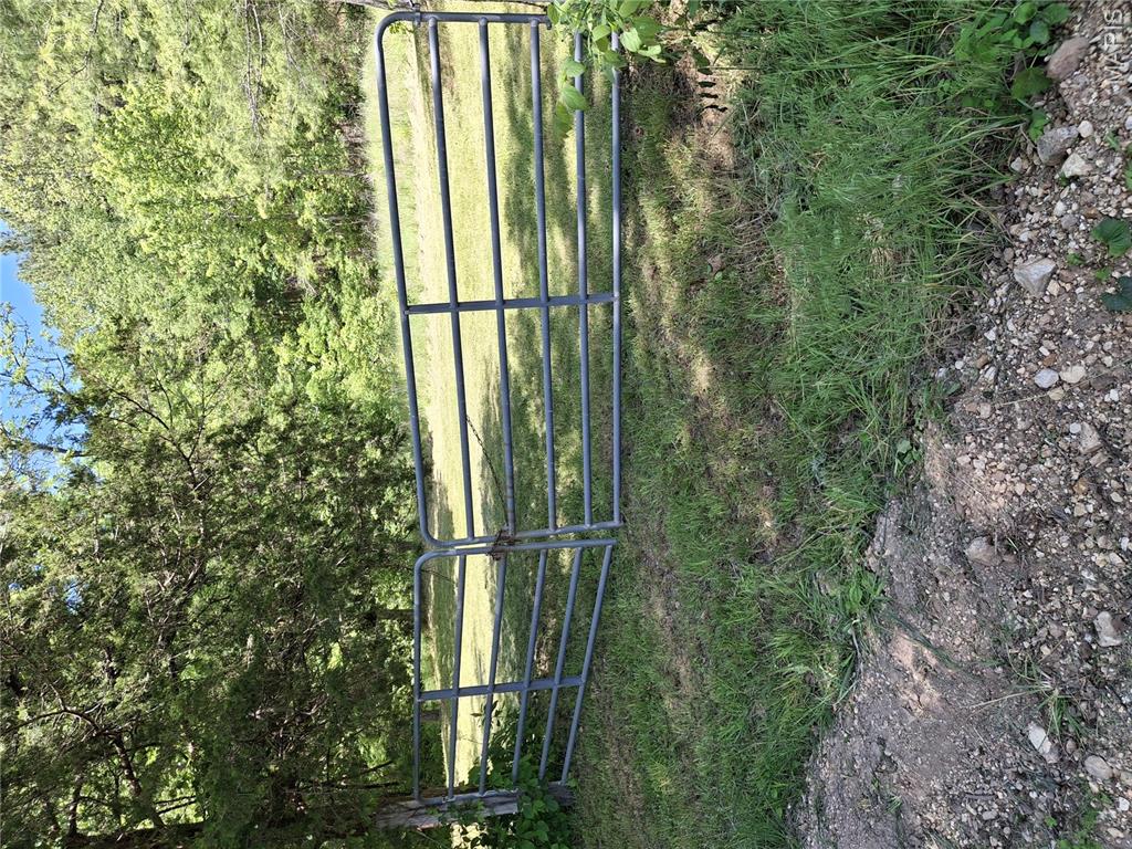 26031077 Property Photo 9