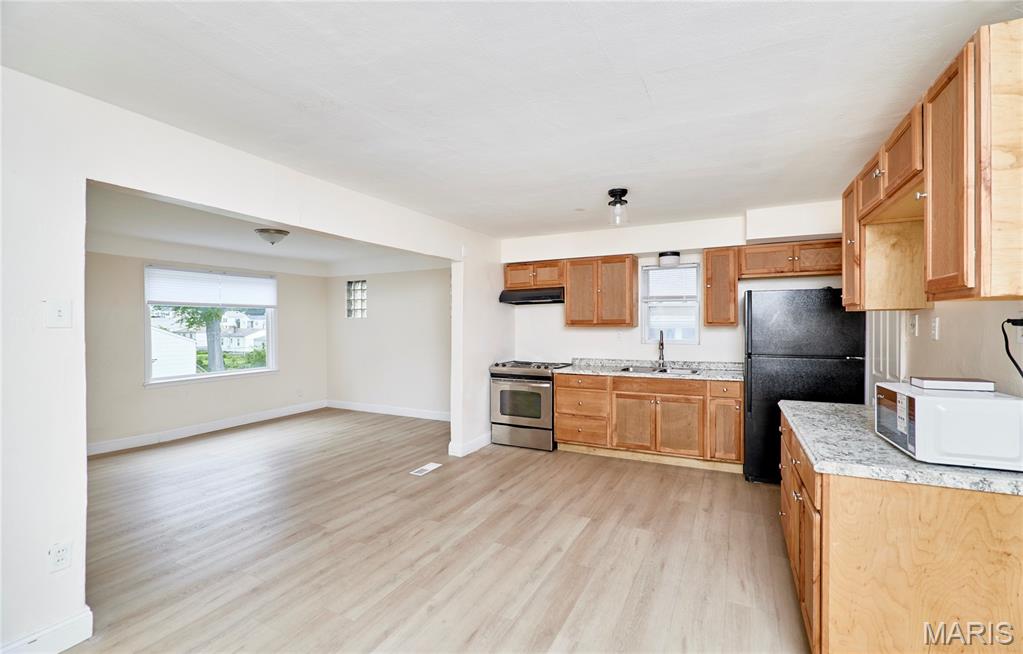 7536 Eunice Avenue Property Photo 16