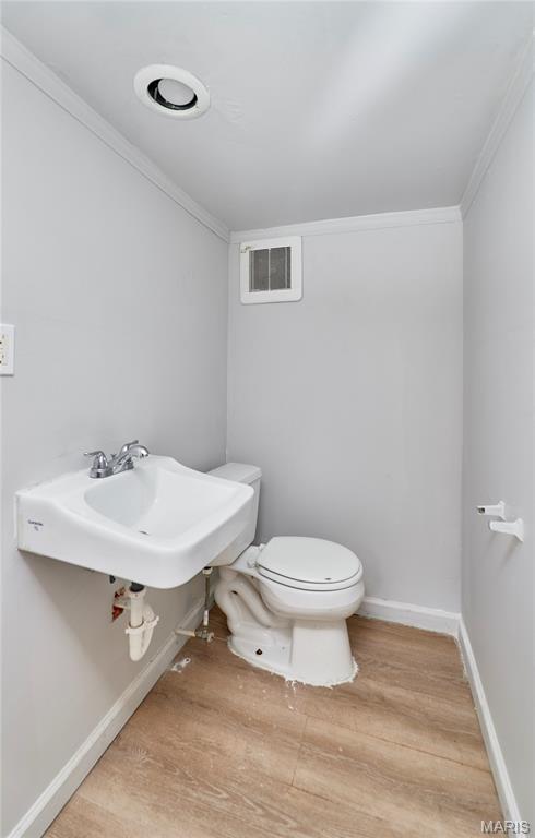 7536 Eunice Avenue Property Photo 33
