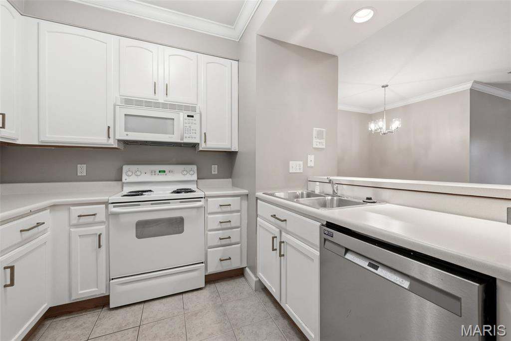 13115 Mill Crossing Court 100 Property Photo 8