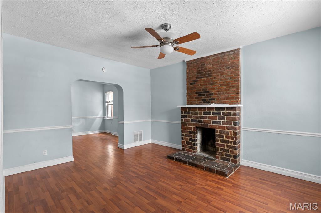 4058 Botanical Avenue Property Photo 5