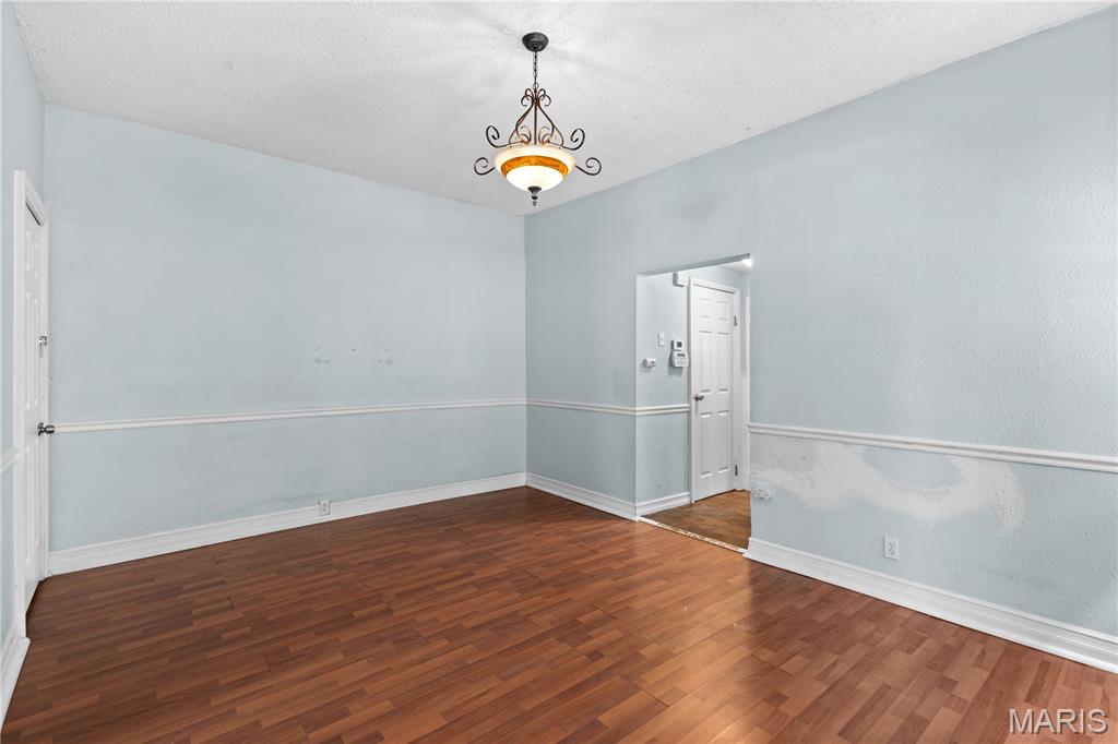 4058 Botanical Avenue Property Photo 9