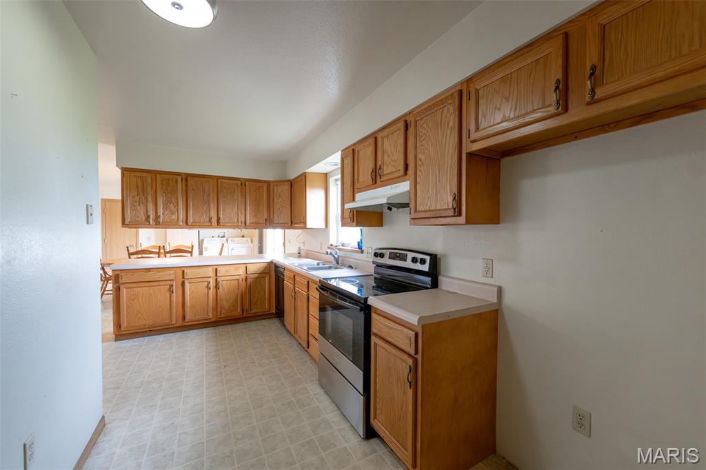 318 E W&w Circle Drive Property Photo 11