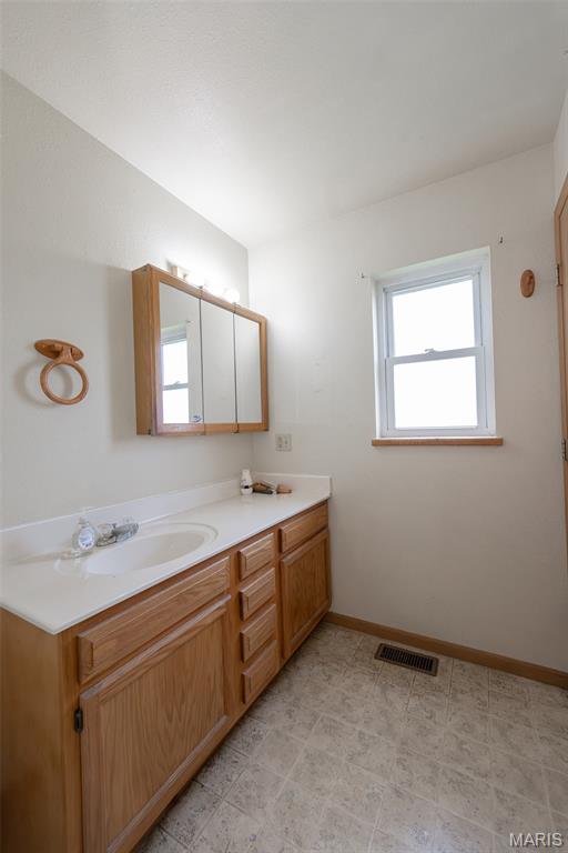 318 E W&w Circle Drive Property Photo 22