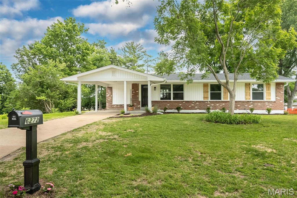 6272 Treeridge Trail Property Photo 1