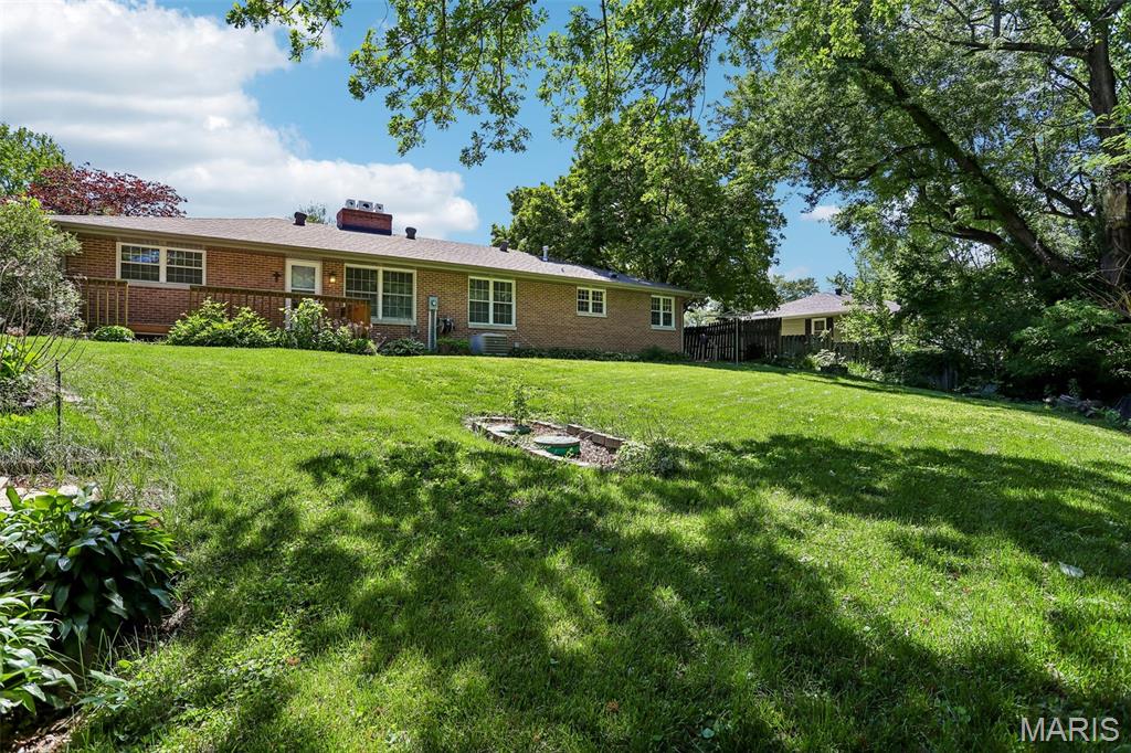 7 Lou Juan Drive Property Photo 6