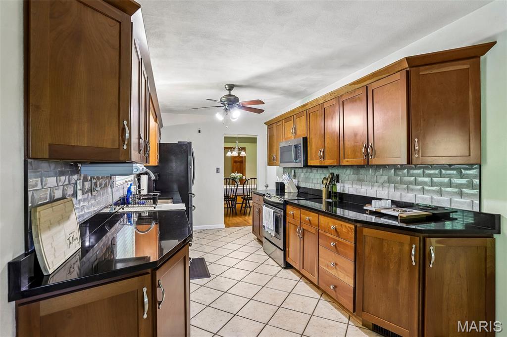 7 Lou Juan Drive Property Photo 15