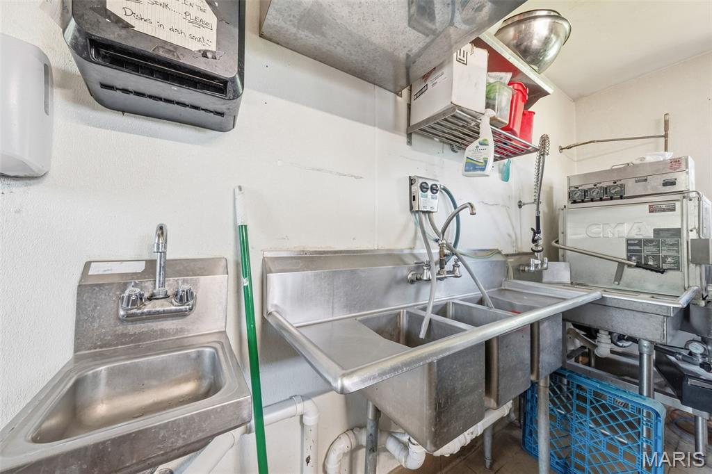 15088 Boone Monument Road Property Photo 17