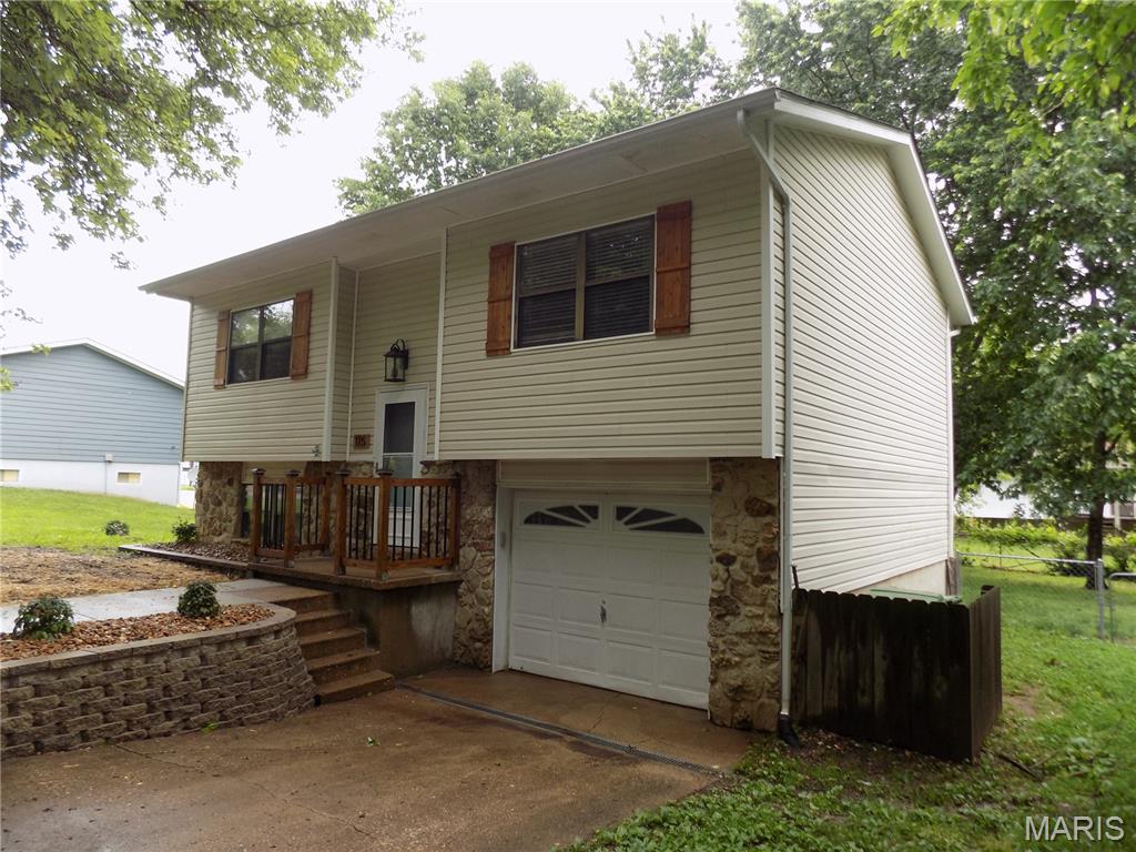 115 Belmont Drive Property Photo 3