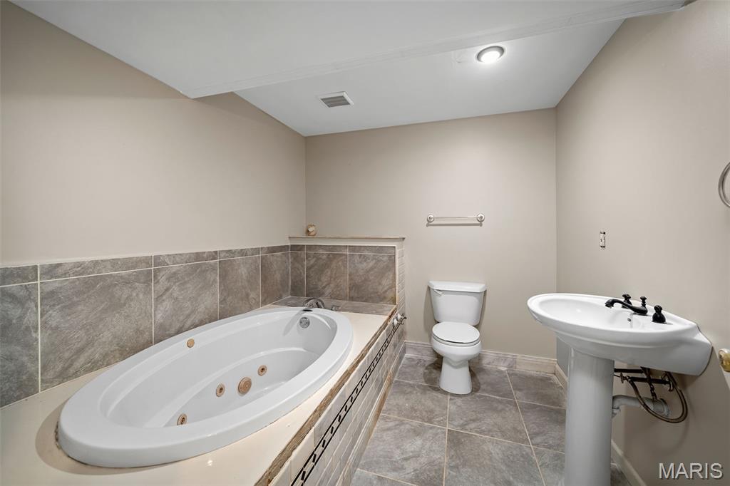 906 Warrior Ridge Property Photo 21