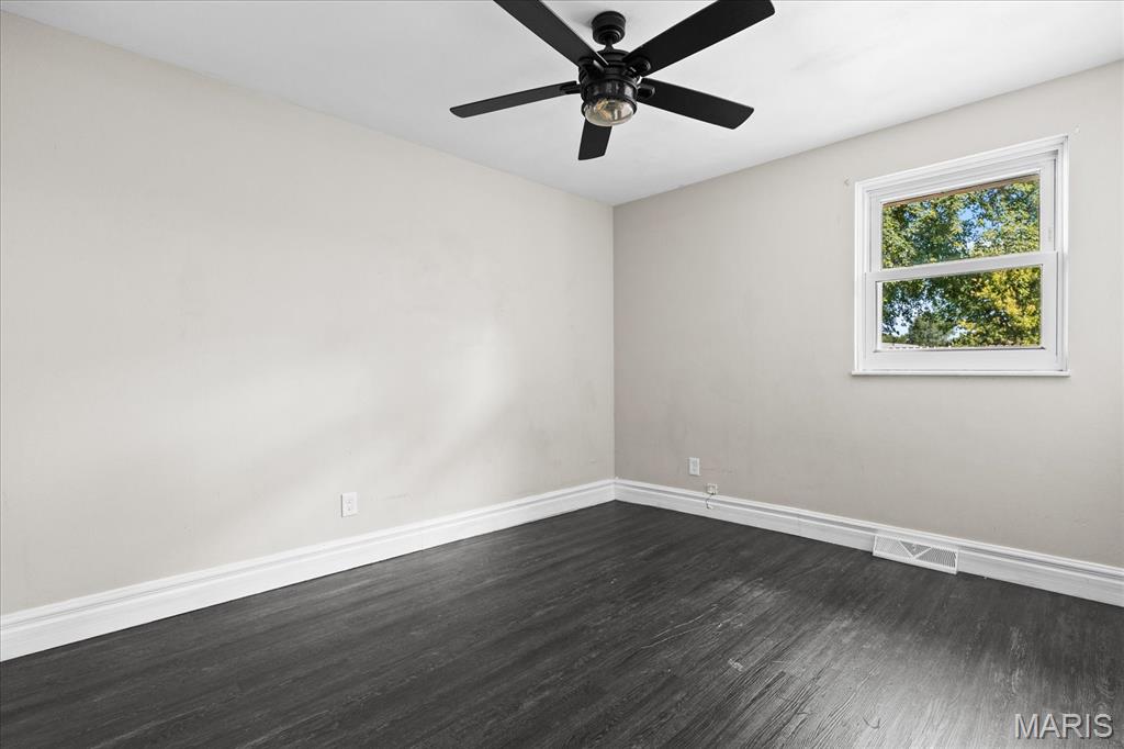 513 Emily Drive Property Photo 32