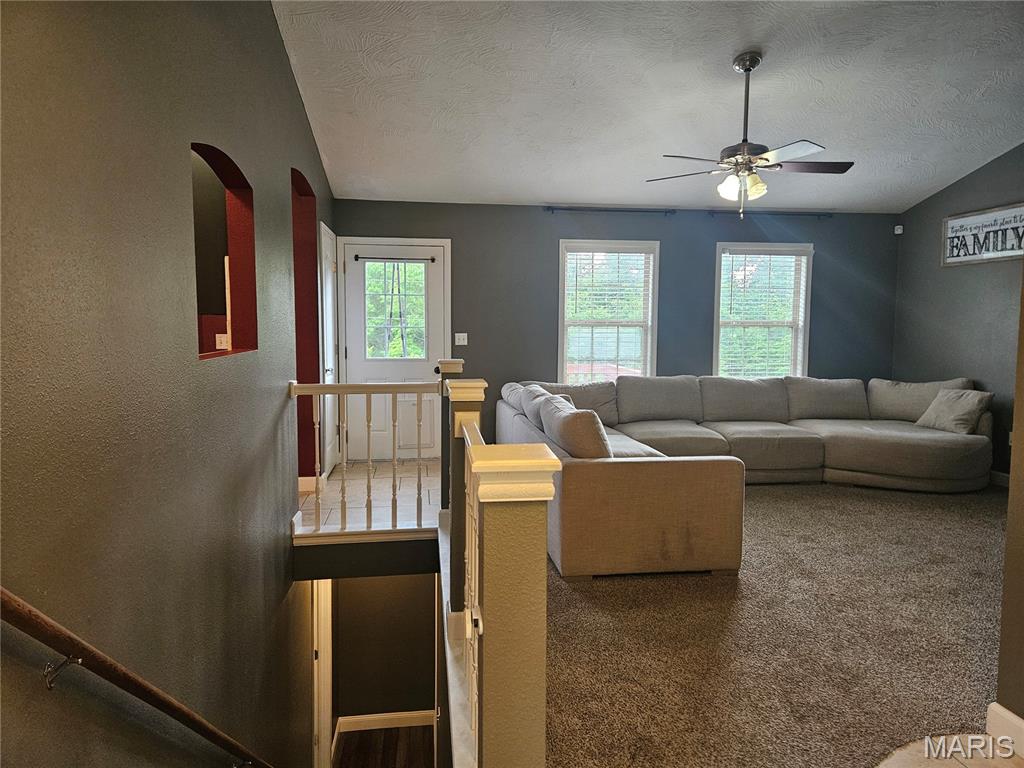 15630 Top Drive Property Photo 3