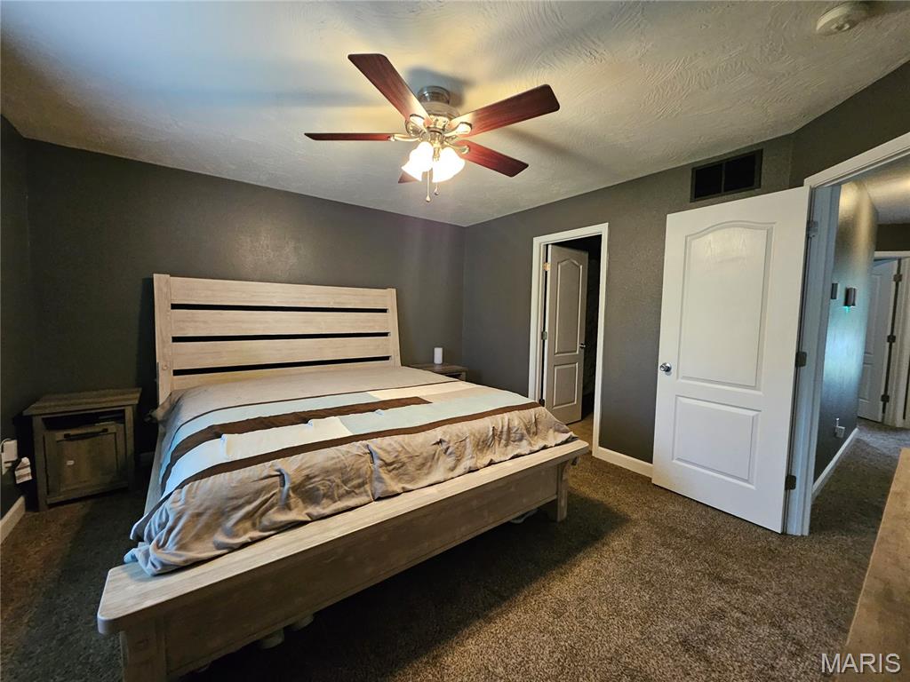 15630 Top Drive Property Photo 13