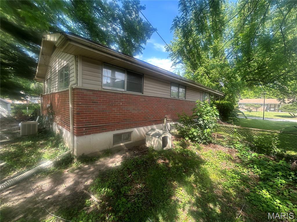 9919 Lanier Drive Property Photo 18