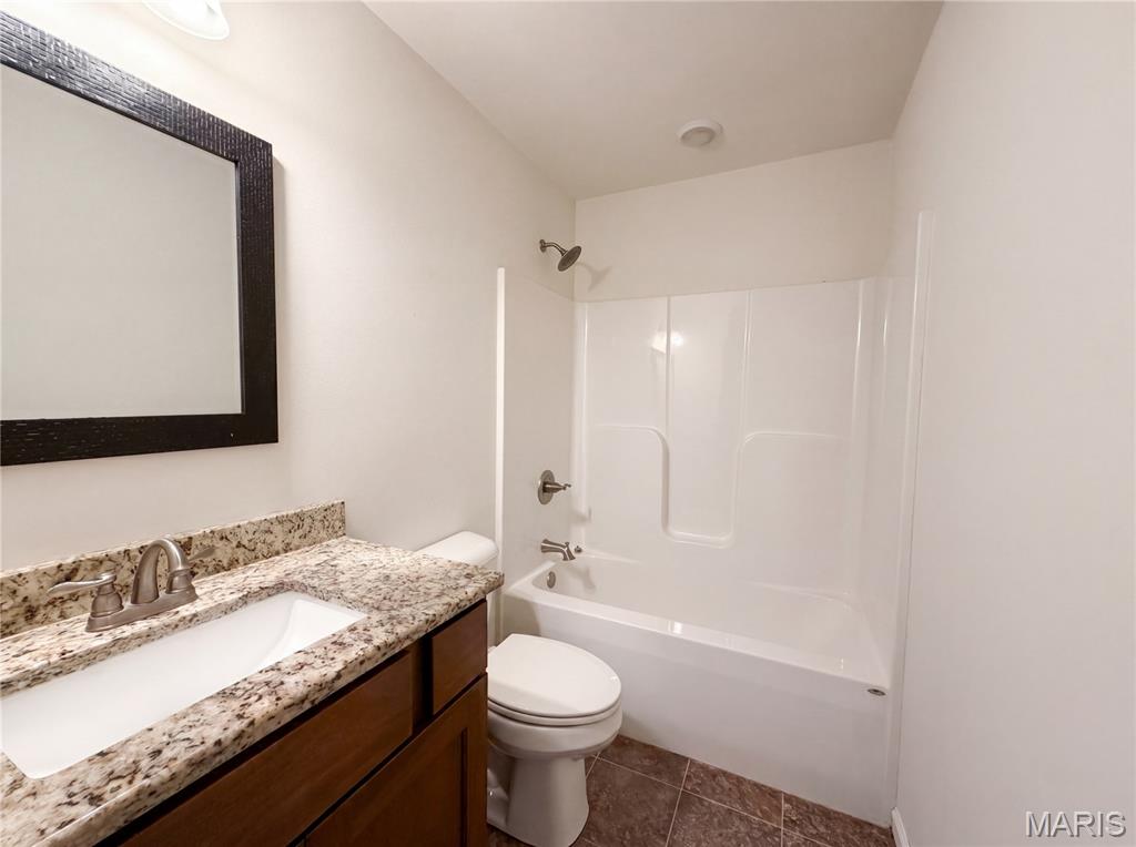 7932 Laurel Flats Drive Property Photo 6