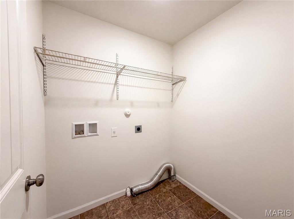 7932 Laurel Flats Drive Property Photo 17
