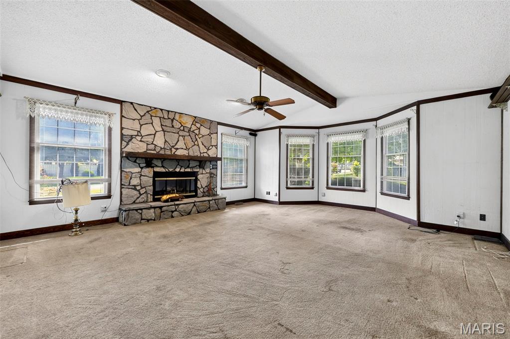 908 Devonshire Lane Property Photo 3