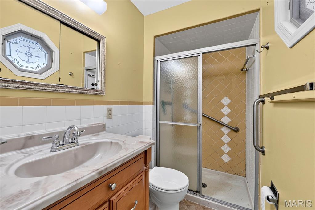 908 Devonshire Lane Property Photo 19