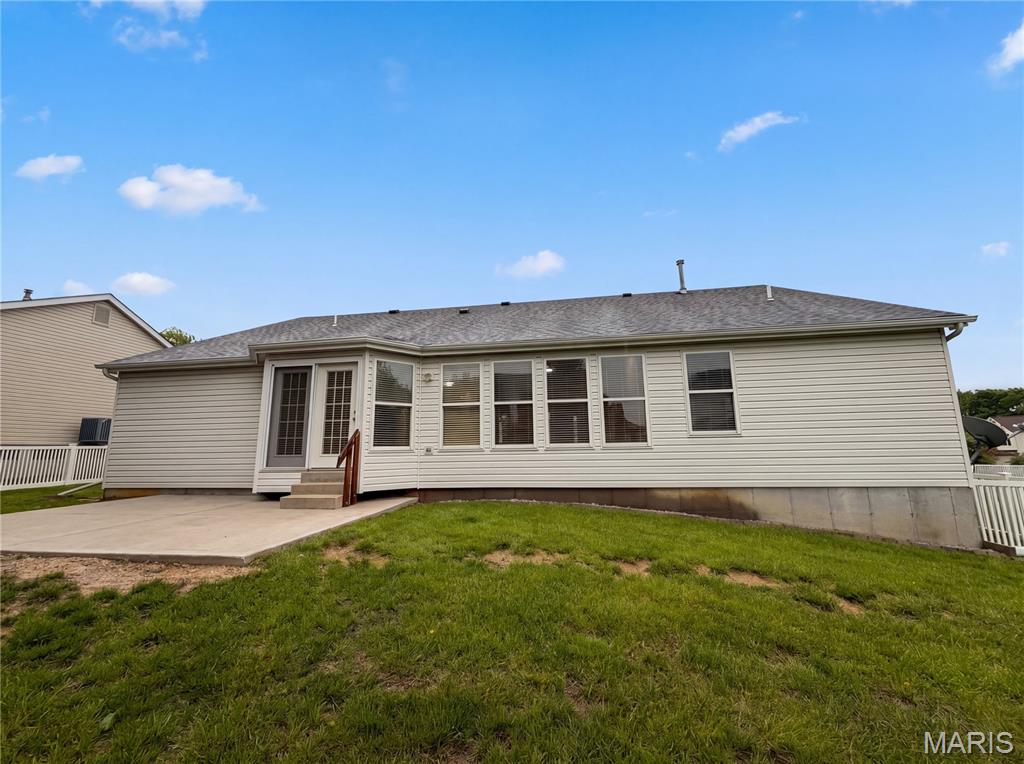 2212 Harborside Drive Property Photo 5