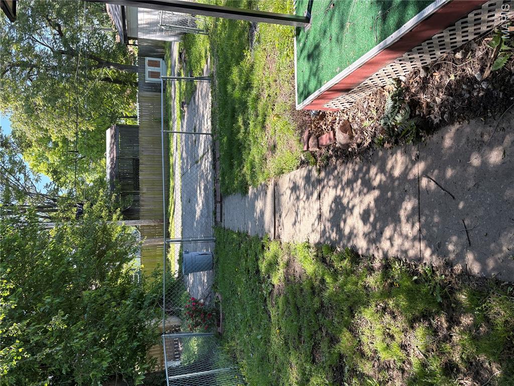 2508 Hodges Avenue Property Photo 4