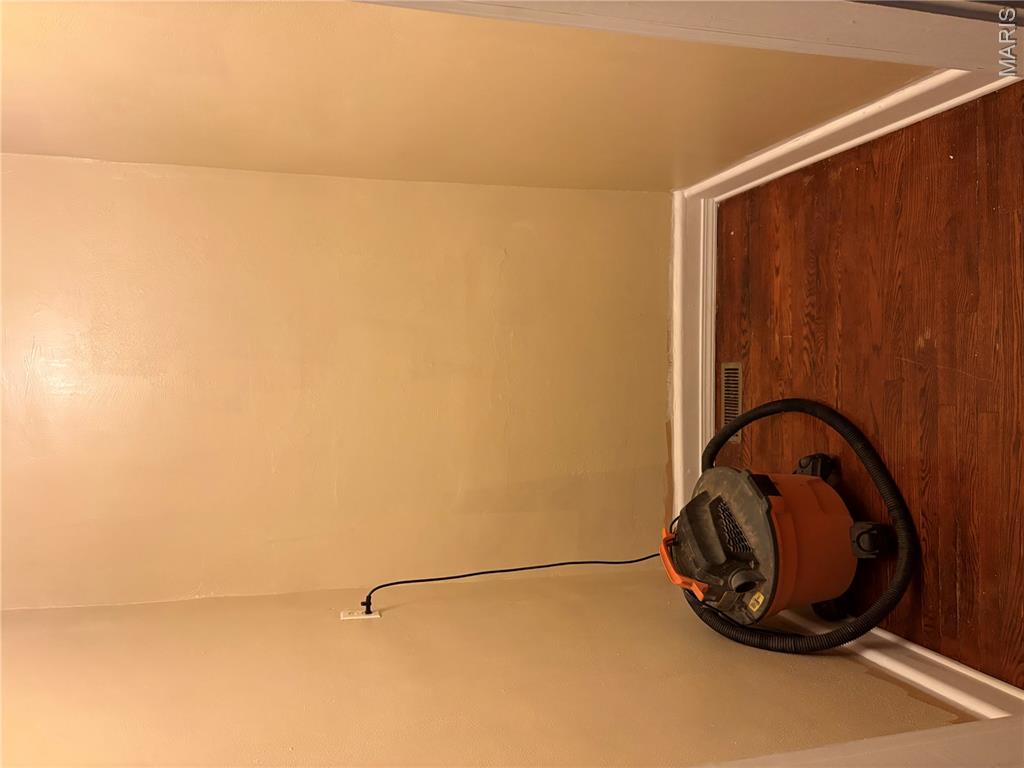 2508 Hodges Avenue Property Photo 9