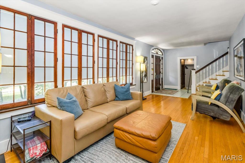 26031520 Property Photo 4