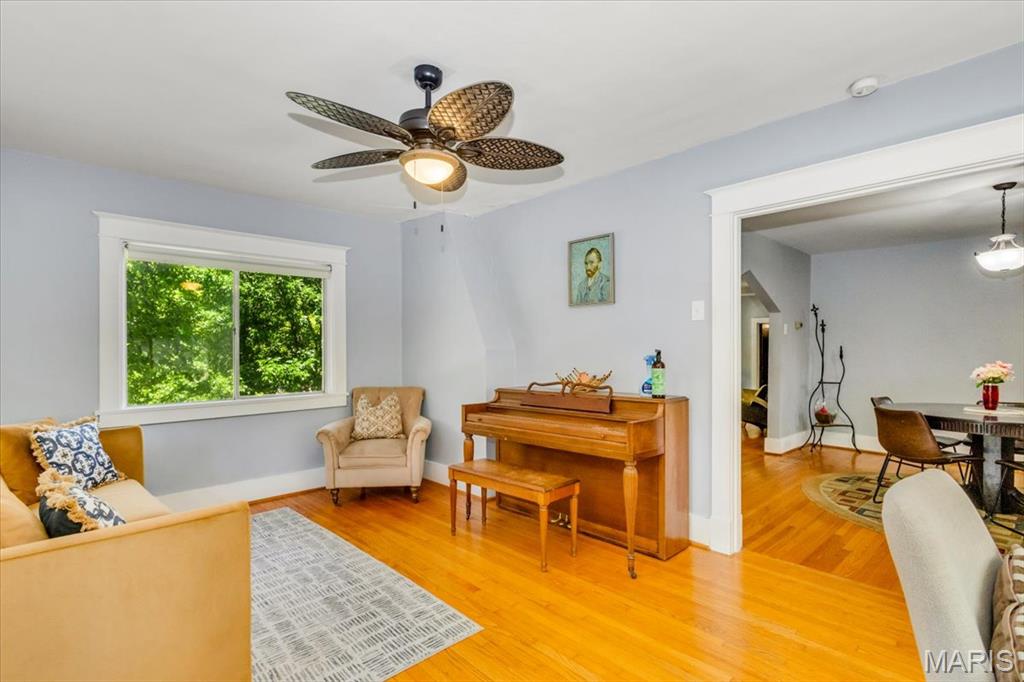 26031520 Property Photo 10