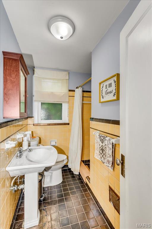 26031520 Property Photo 12