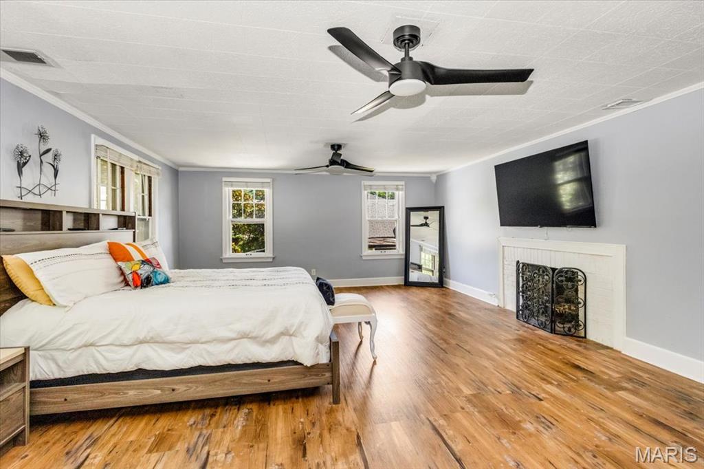 26031520 Property Photo 13