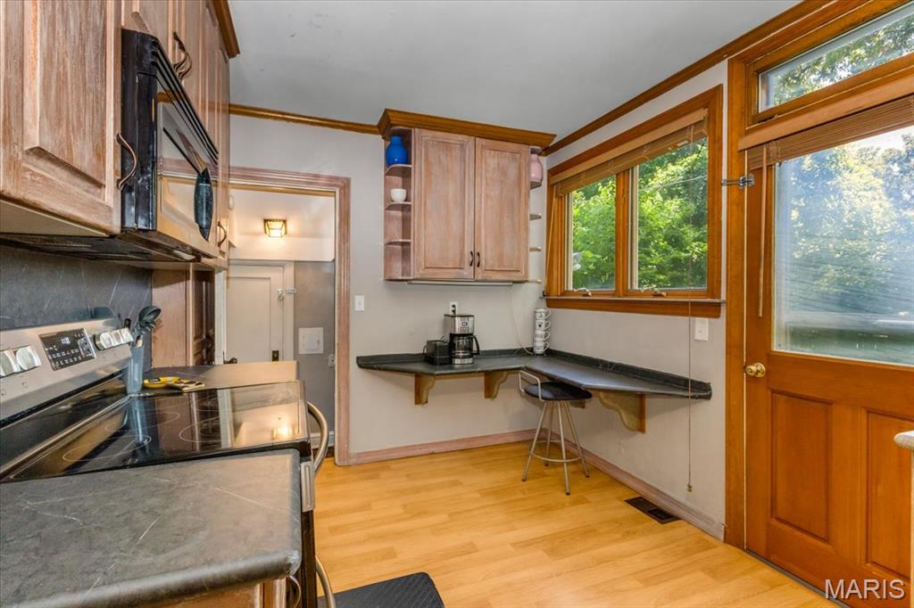 26031520 Property Photo 19