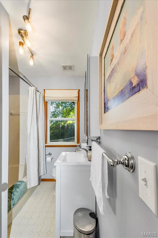 26031520 Property Photo 27