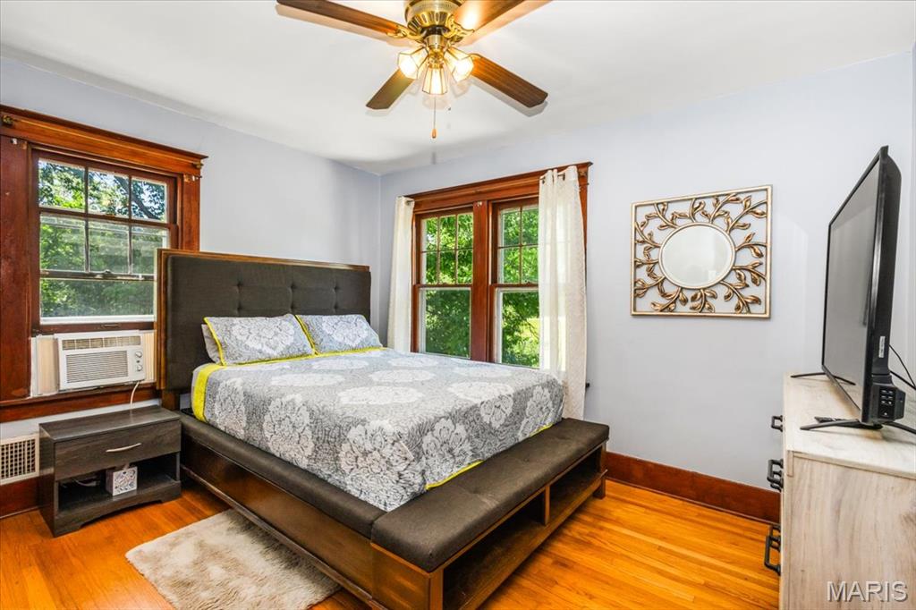 26031520 Property Photo 28