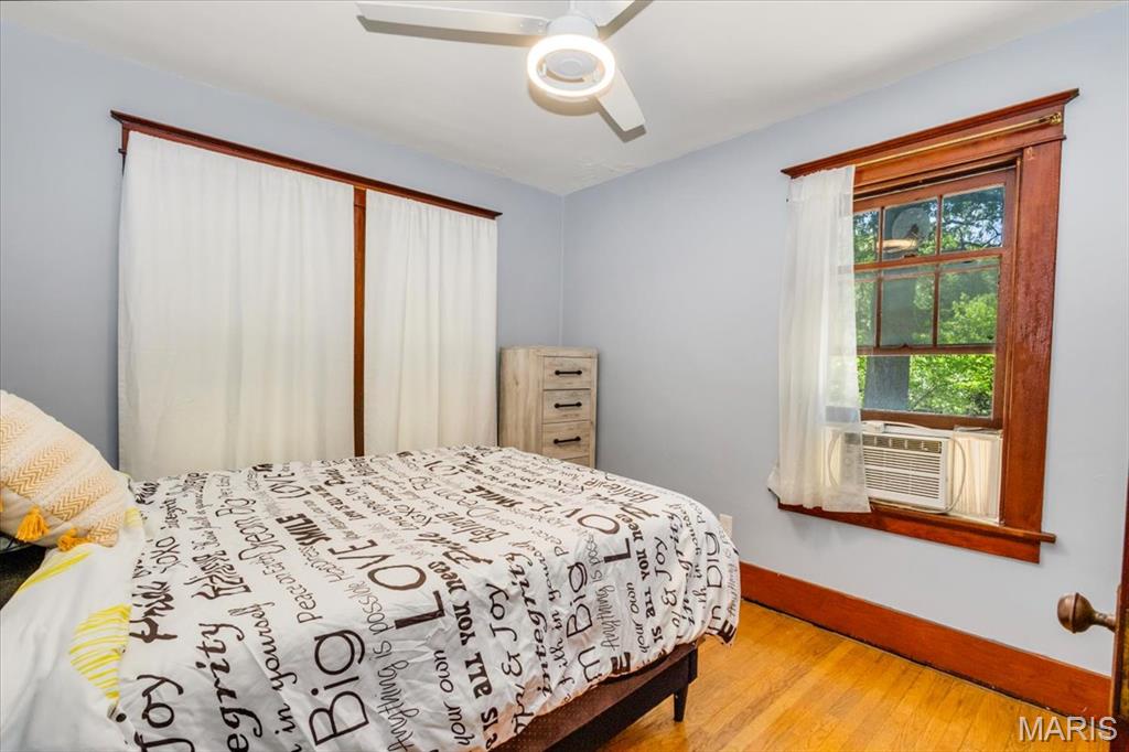 26031520 Property Photo 30