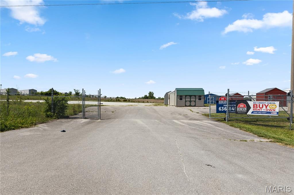 9.5+/- Acres N. Service Rd. Property Photo 16