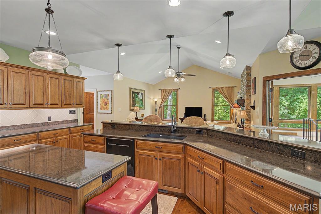 0 Antler Ridge Property Photo 37