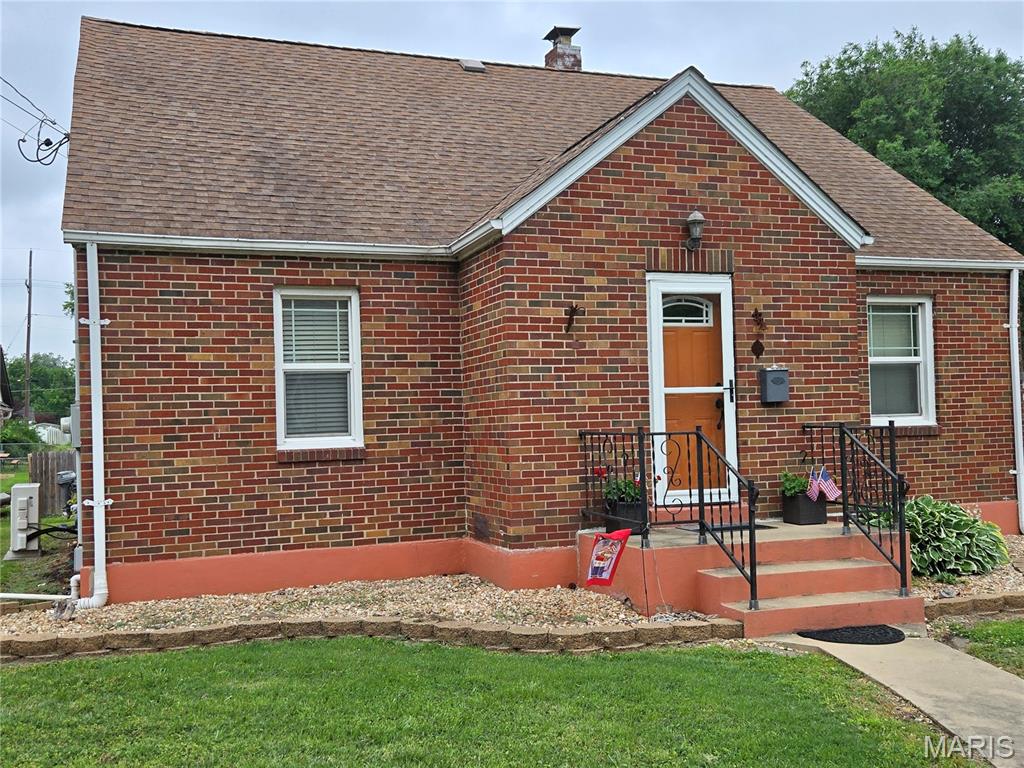 105 S Carleton Street Property Photo 2