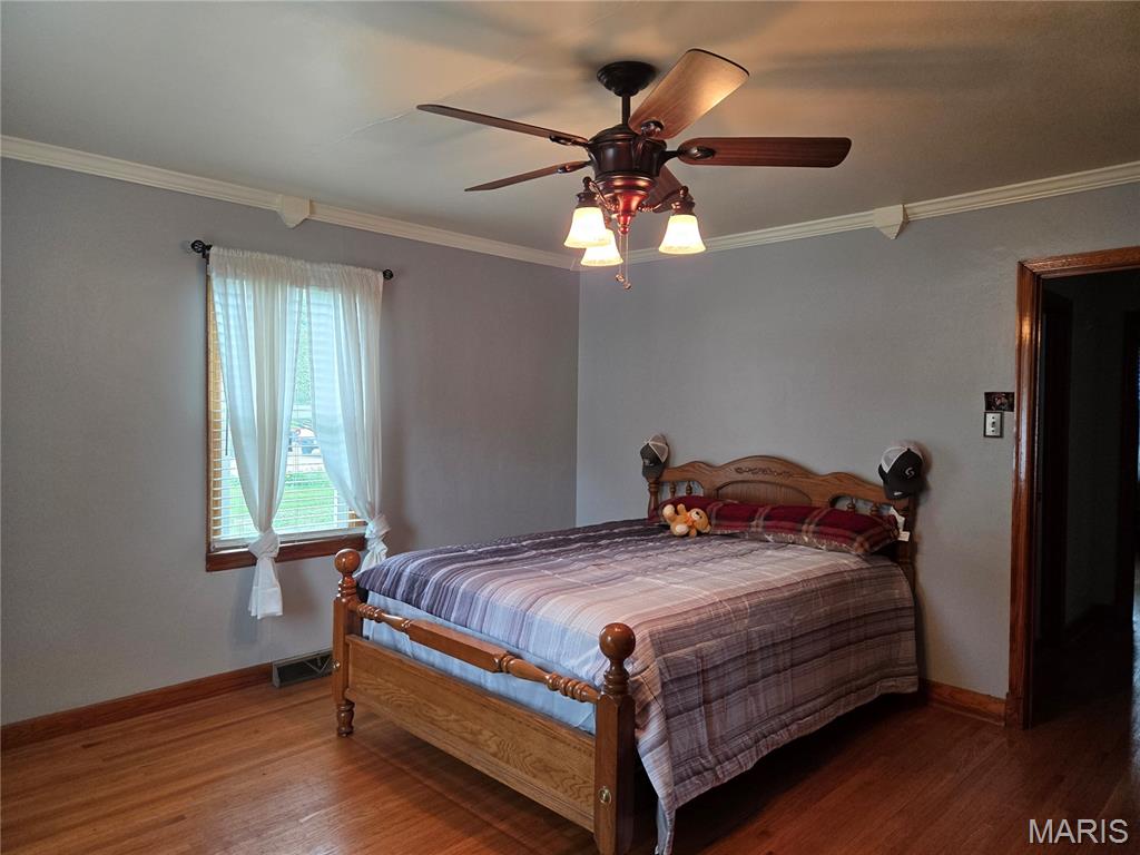 105 S Carleton Street Property Photo 7