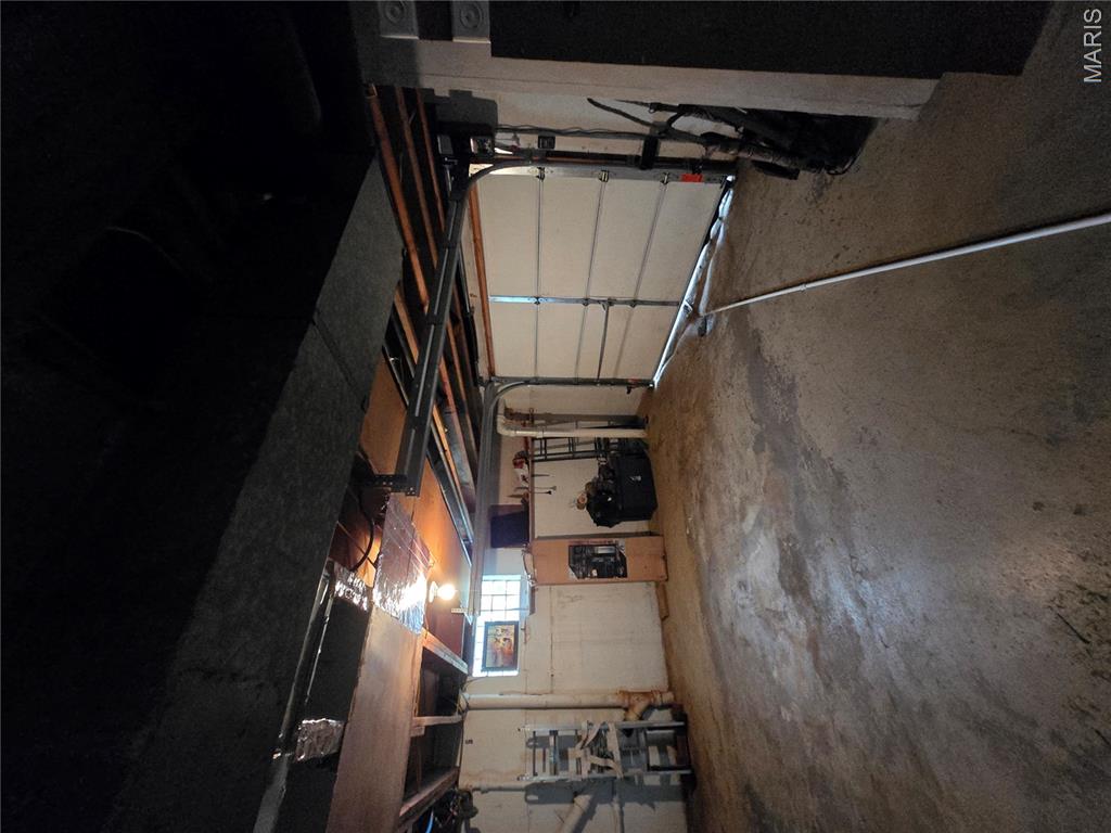 105 S Carleton Street Property Photo 26