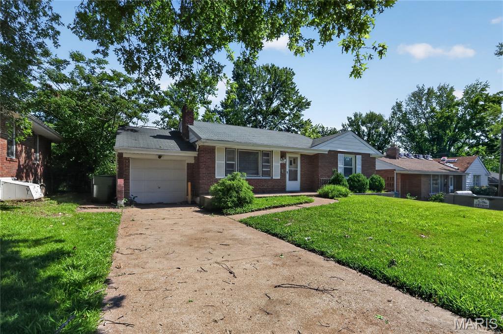1205 Duenke Drive