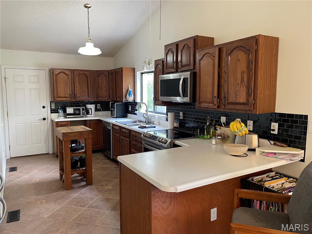 37263 Highway 72 Property Photo 12