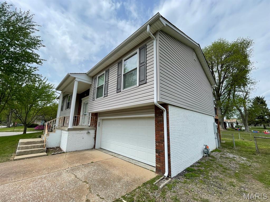1501 Vicksburg Drive Property Photo 4