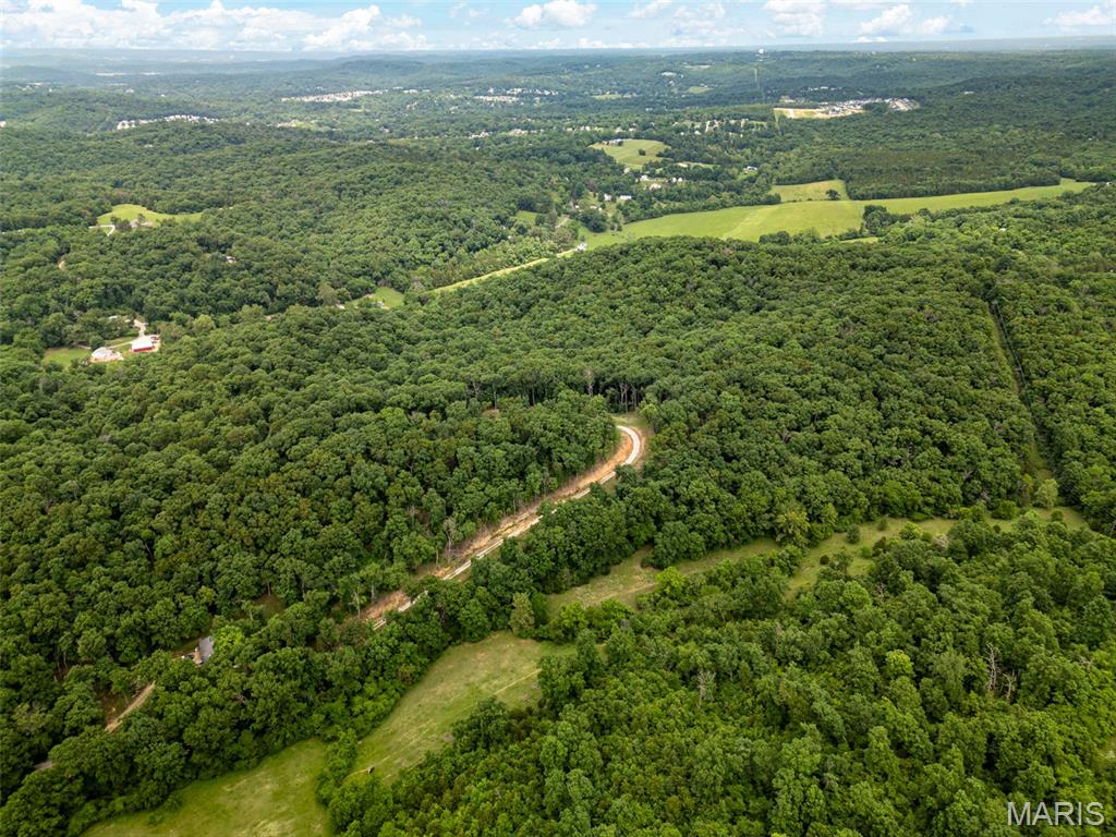 6011 Hidden Acres Road Property Photo 4