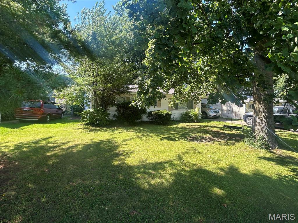 9822 Treadway Lane Property Photo 1