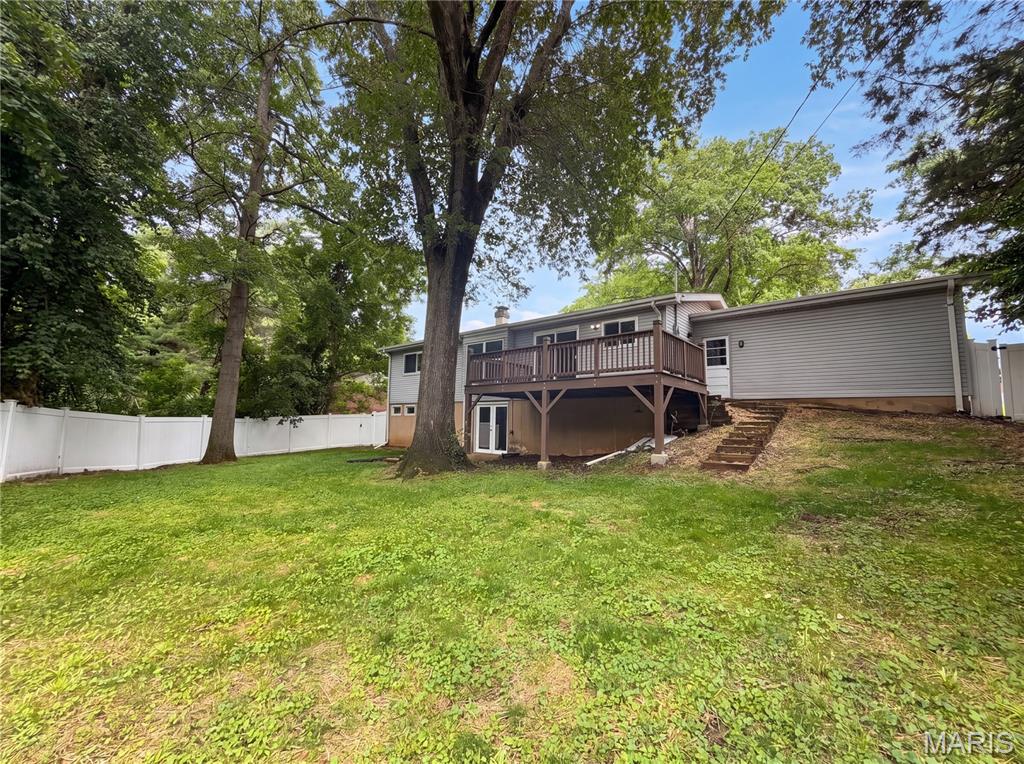 207 Renaldo Drive Property Photo 5