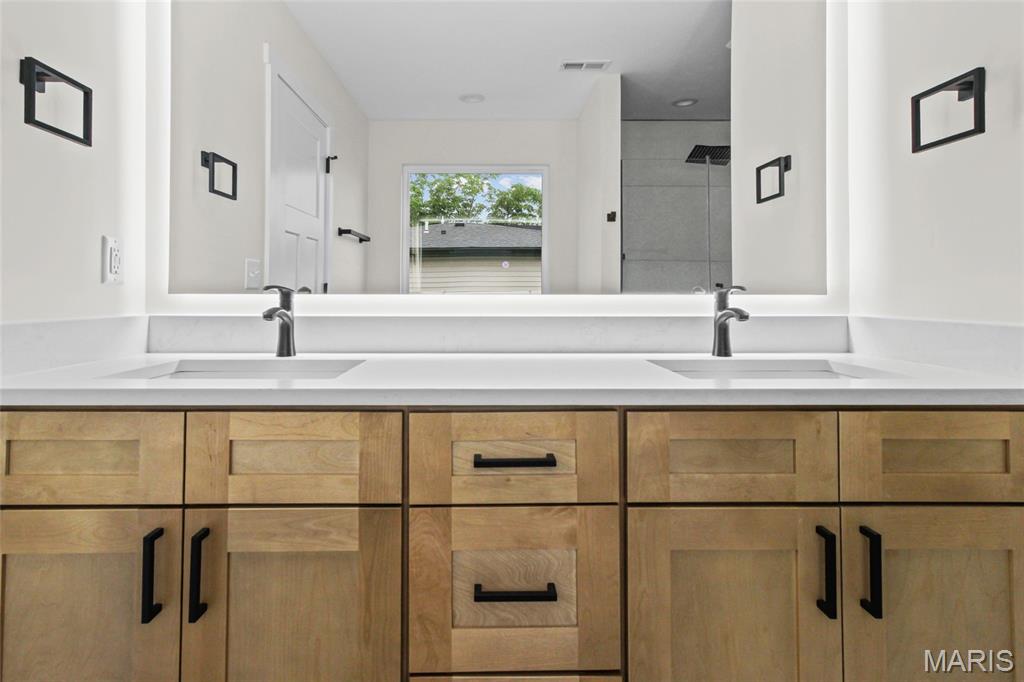 12430 Somerset Place Drive Property Photo 42