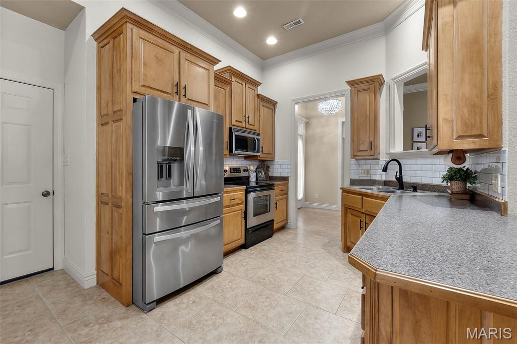 2953 Beaver Creek Drive Property Photo 9