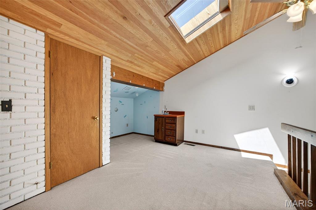 208 Kipling Way Property Photo 25