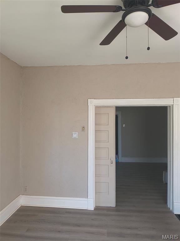 4028 E Grove Street Property Photo 2