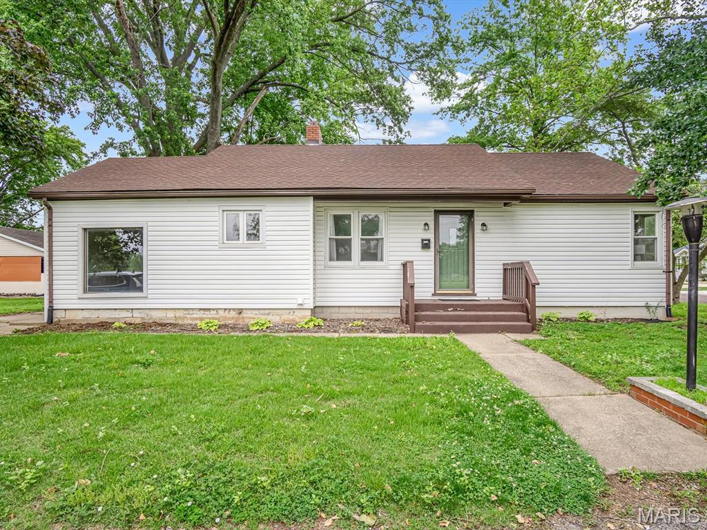 1516 Ash Street Property Photo 1
